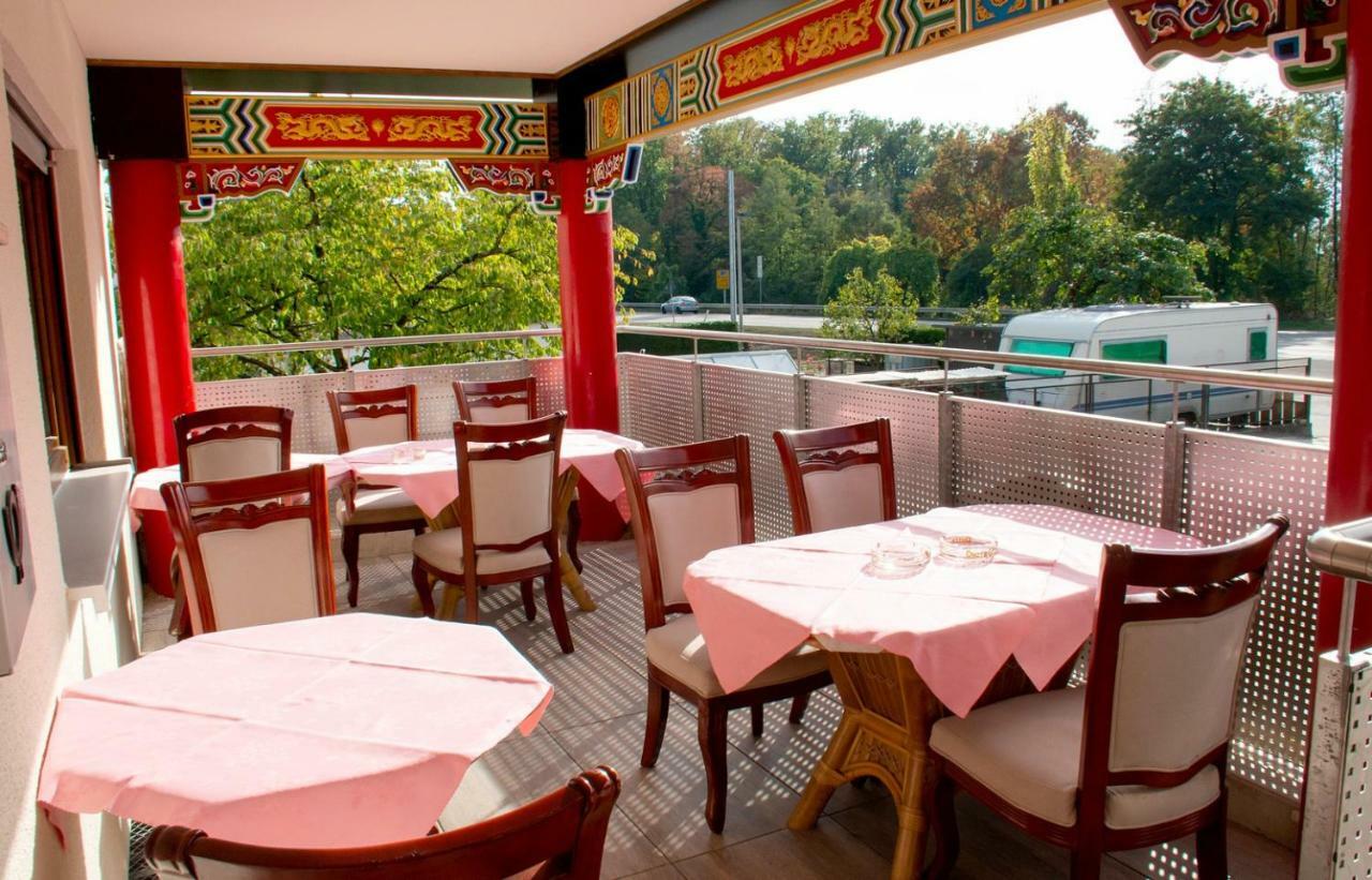 Hotel Gaststaette Lin Garden Untergruppenbach Zewnętrze zdjęcie
